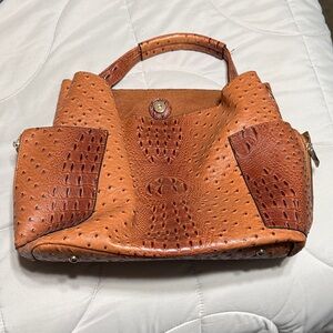 Elegant Brown Leather Handbag